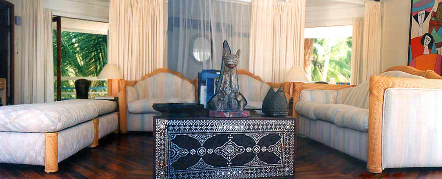 A rare opportunity to acquire your very own tropical island in the Caribbean.This idyllic private island is situated on the Belize Barrier Reef, Caribbean Sea. Ideal for private vacation home or resort development.